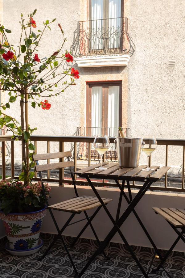 Room Boutique 32 Denia Exterior photo